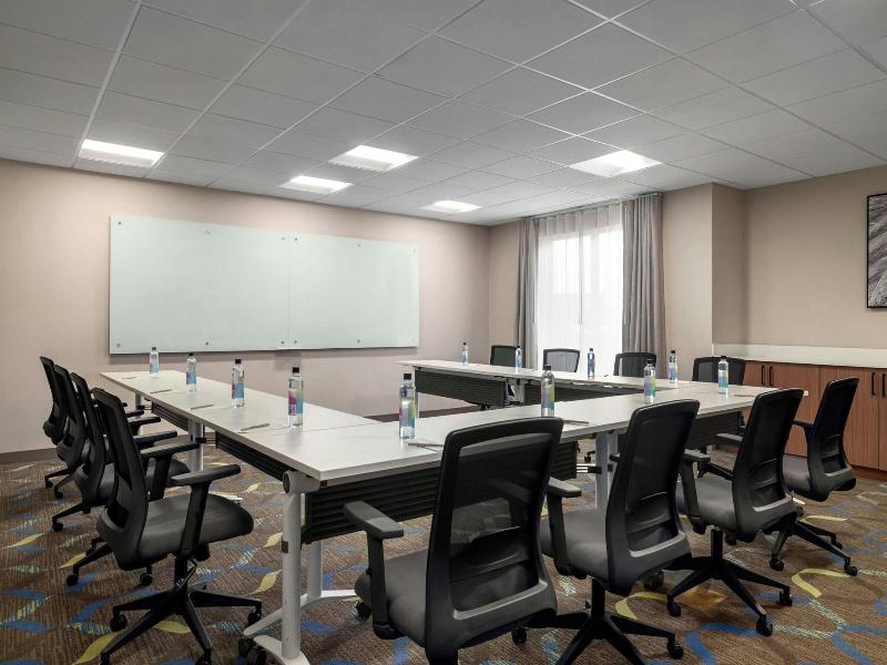 Residence Inn Indianapolis Airport image