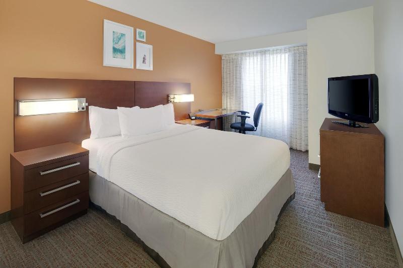 Residence Inn Indianapolis Airport image