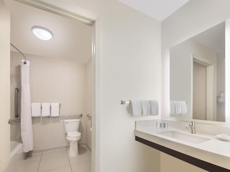 Residence Inn Indianapolis Airport image