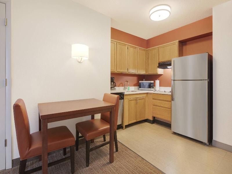 Residence Inn Indianapolis Airport image
