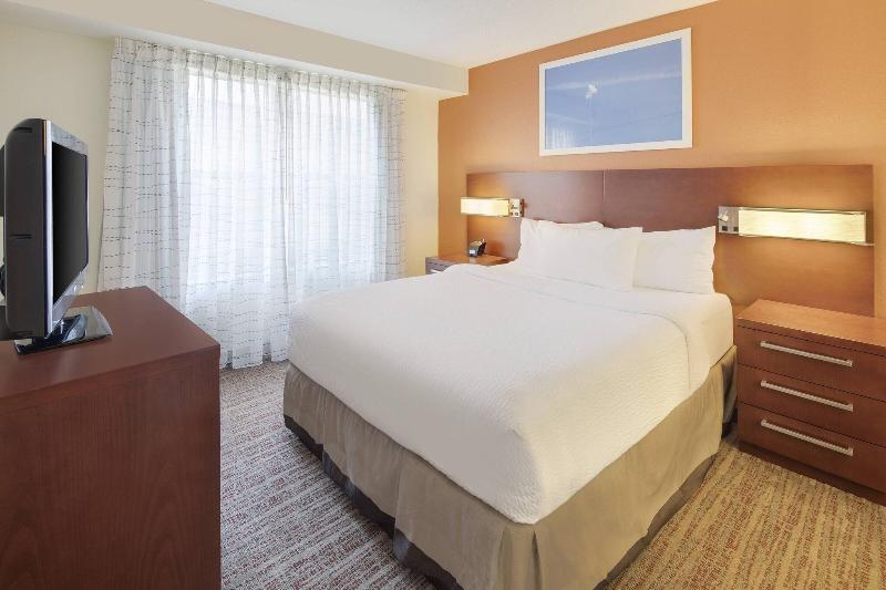 Residence Inn Indianapolis Airport image