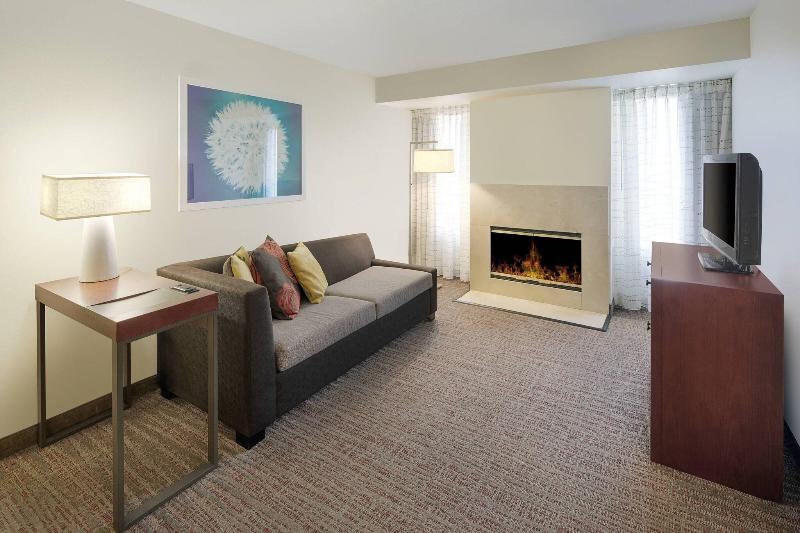 Residence Inn Indianapolis Airport image