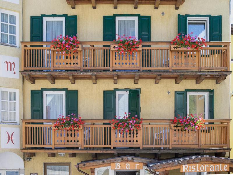 Albergo Centrale image