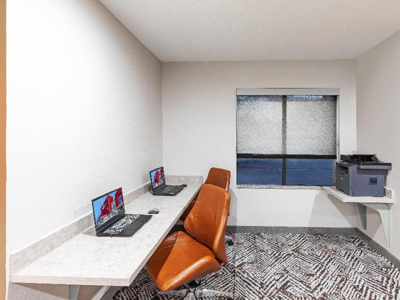 Candlewood Suites DFW Airport North – Irving