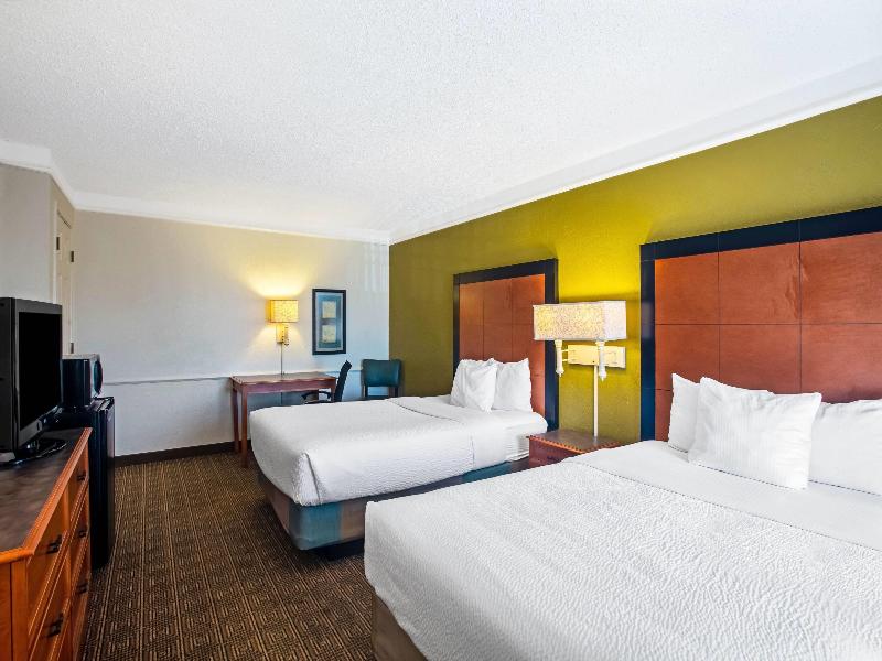 La Quinta Inn Killeen – Fort Hood image