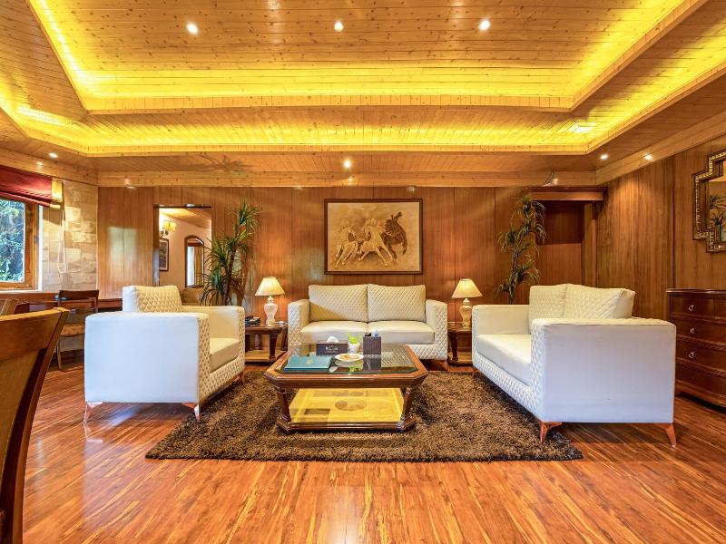 Span Resorts image