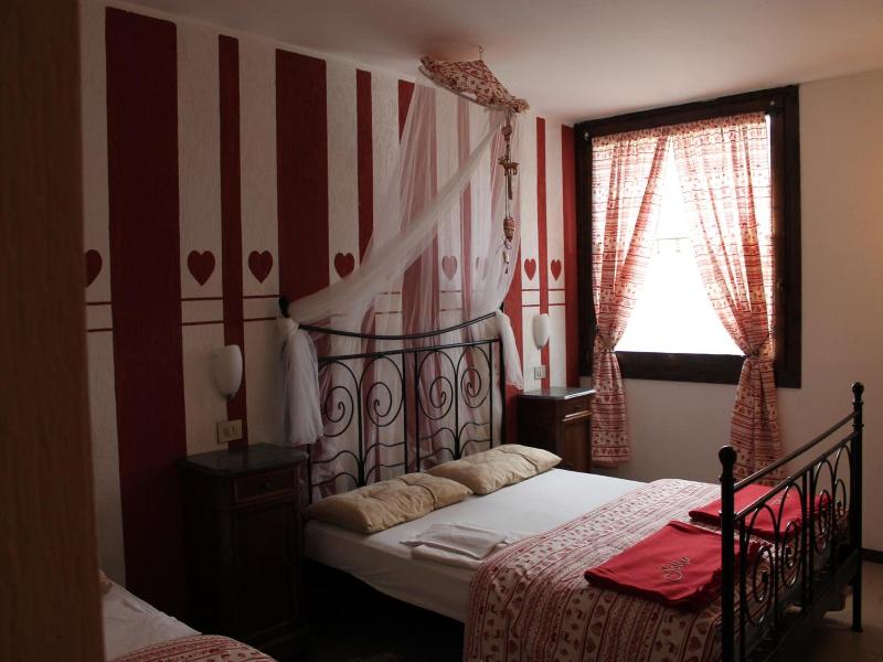 Jolly Residence image