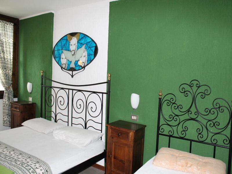 Jolly Residence image