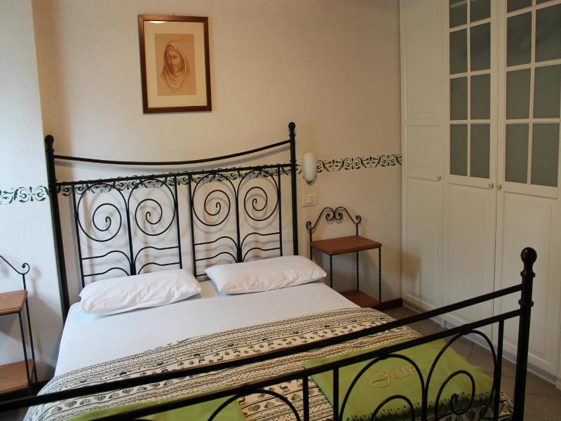Jolly Residence image