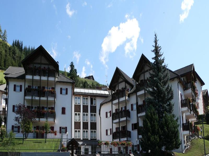 Casa Metz image