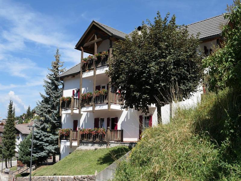 Casa Metz image