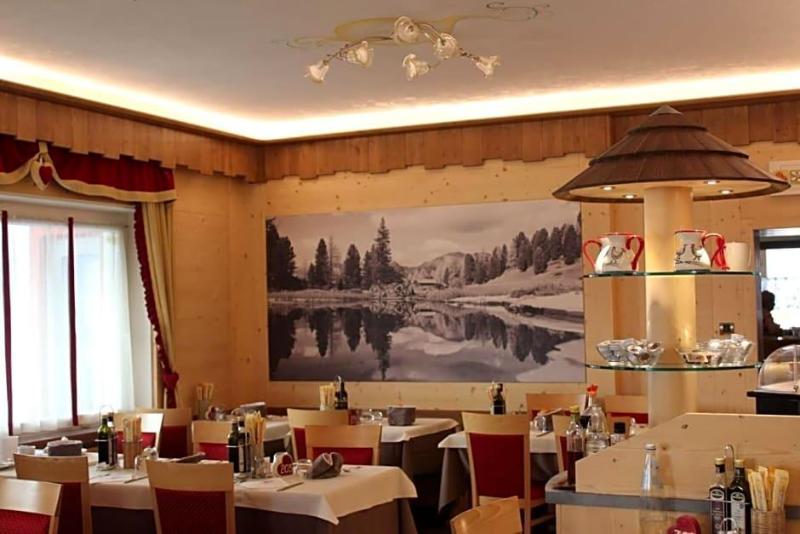 Albergo Aida image