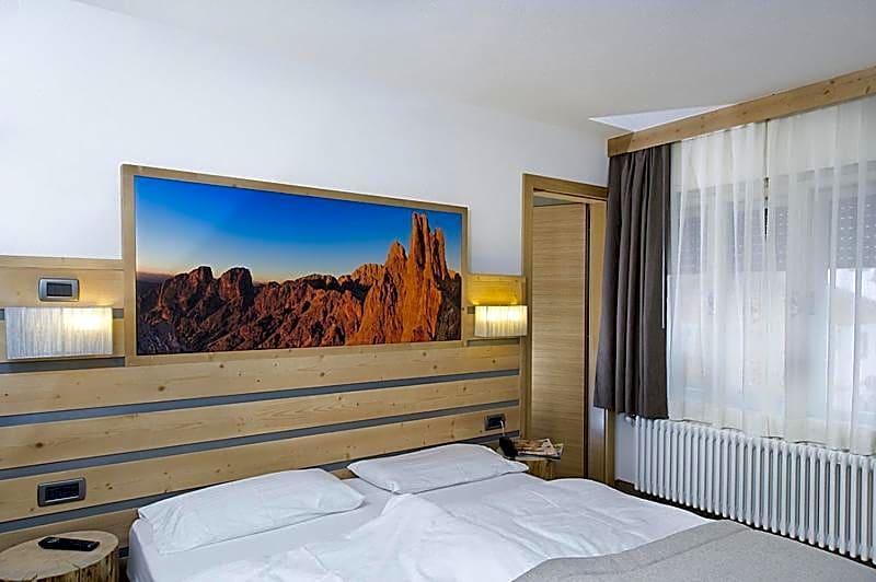 Albergo Aida image