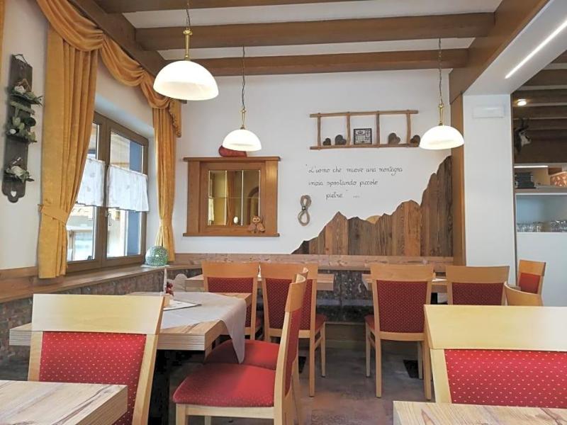 Albergo Aida image