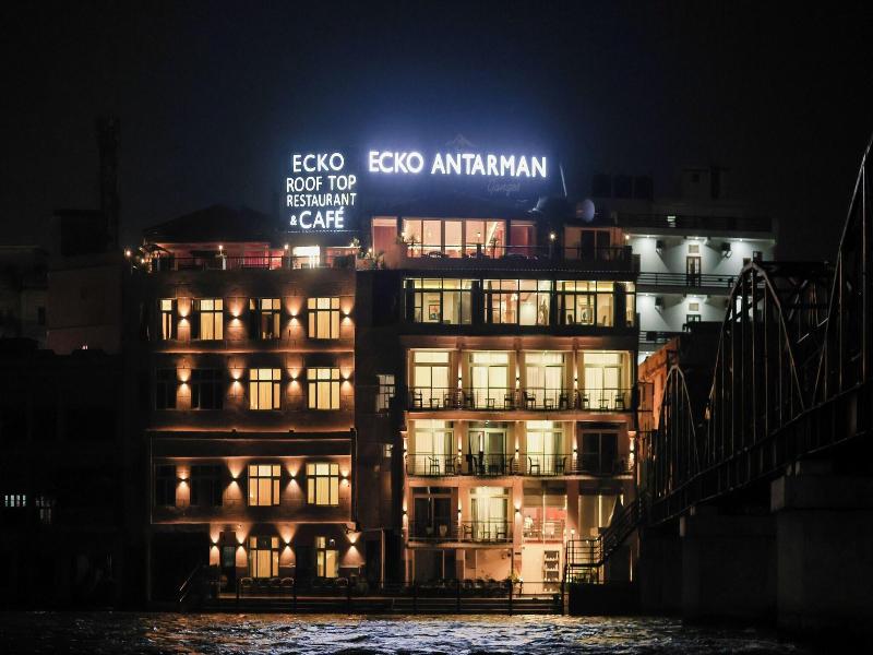 Ganga Sadan image