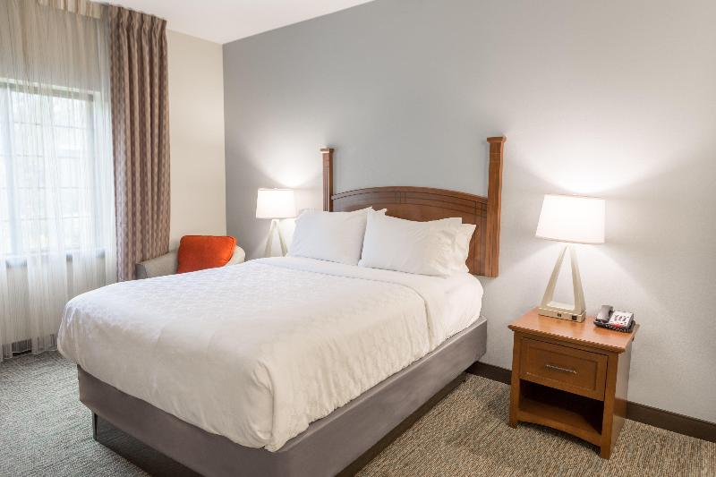 Staybridge Suites Kansas City-Independence photo 21