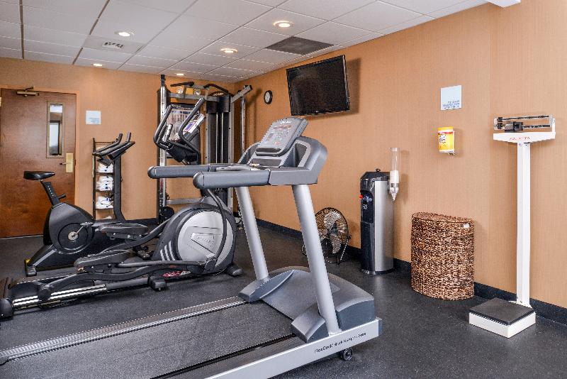 Holiday Inn Express Lewisburg/New Columbia image