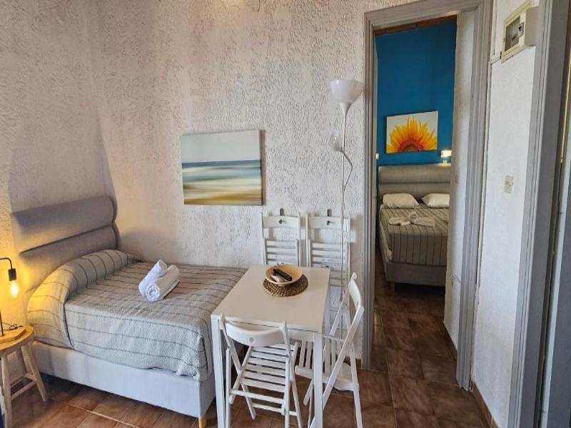 Metaxatos Apartments image