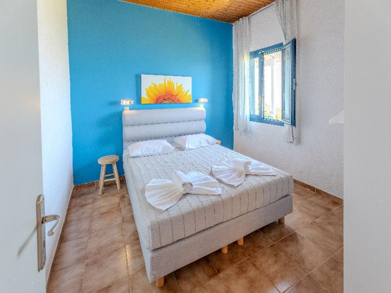 Metaxatos Apartments image