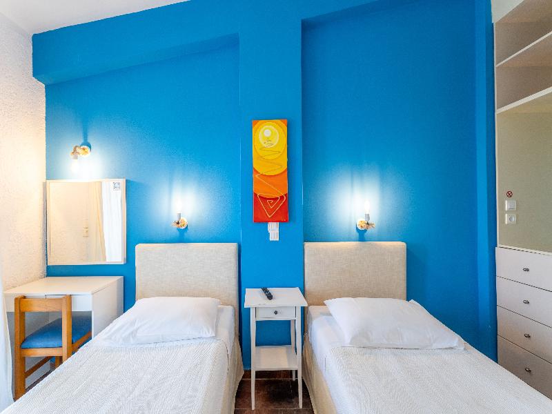 Metaxatos Apartments image