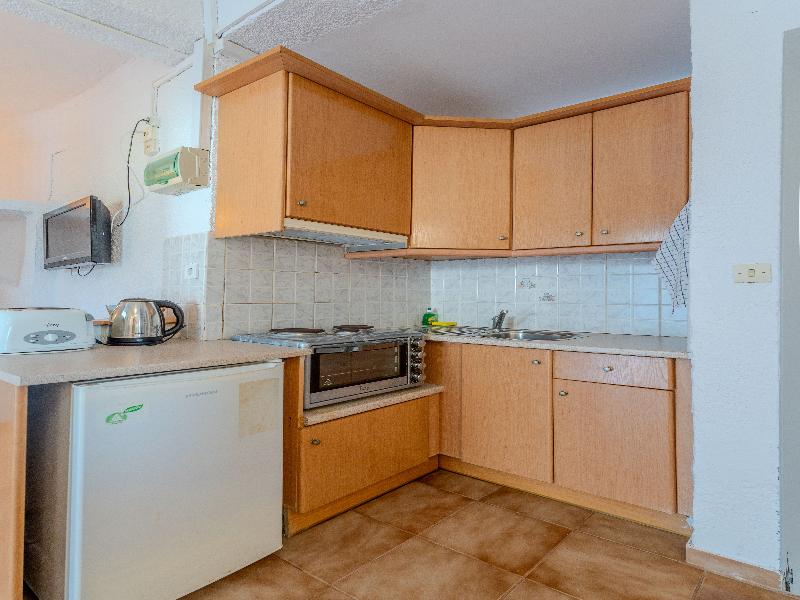 Metaxatos Apartments image