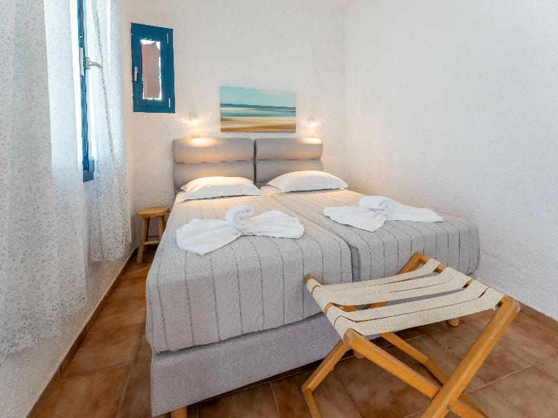 Metaxatos Apartments image