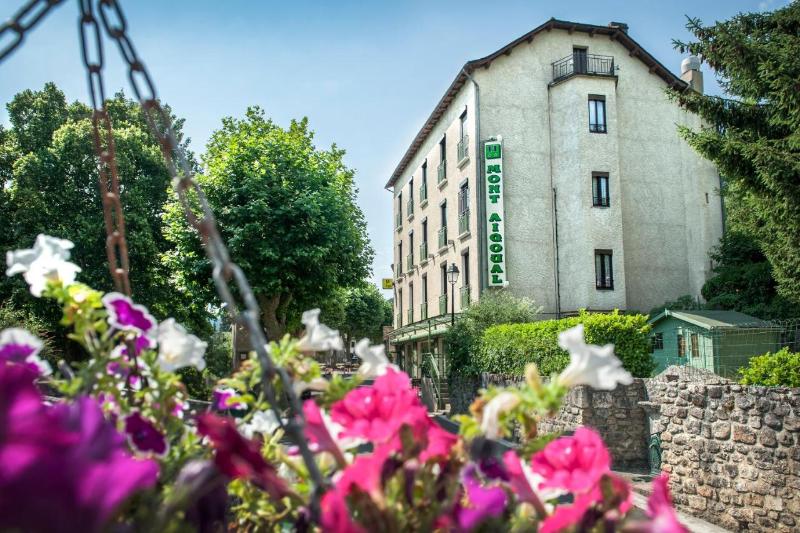 Logis le Mont Aigoual image