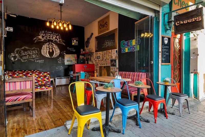 Cheers Midtown Hostel image