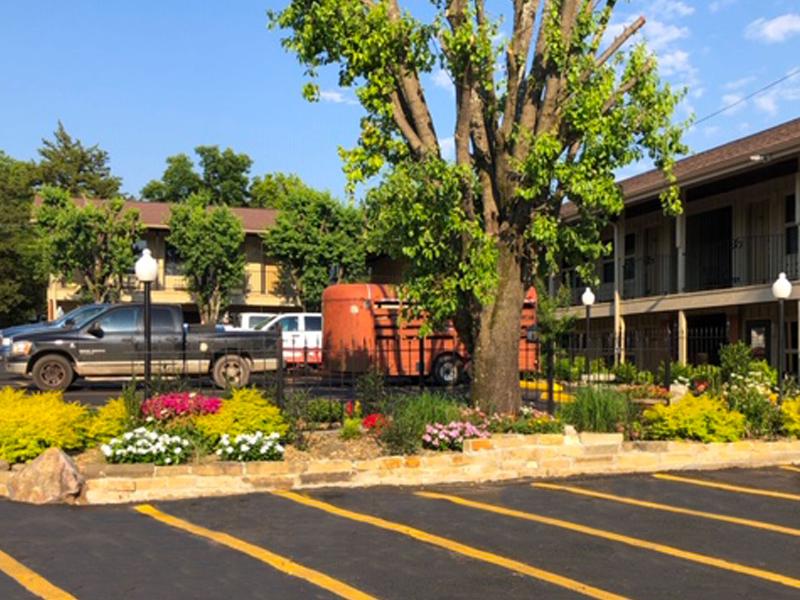 Charles Wesley Motor Lodge Broken Bow image
