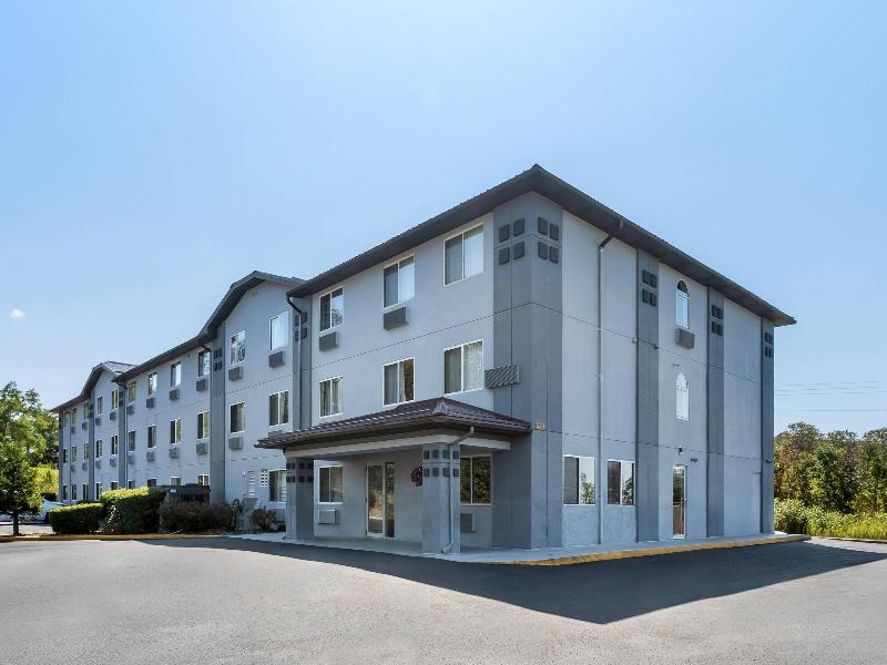 Quality Inn Johnstown PA image