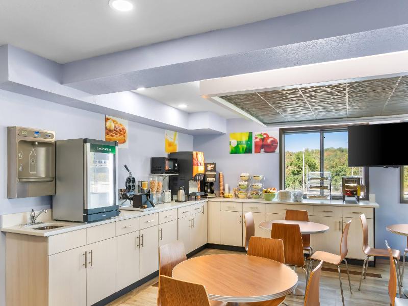 Quality Inn Johnstown PA image