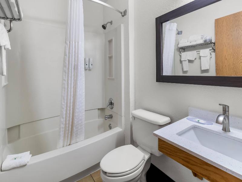 Quality Inn Johnstown PA image