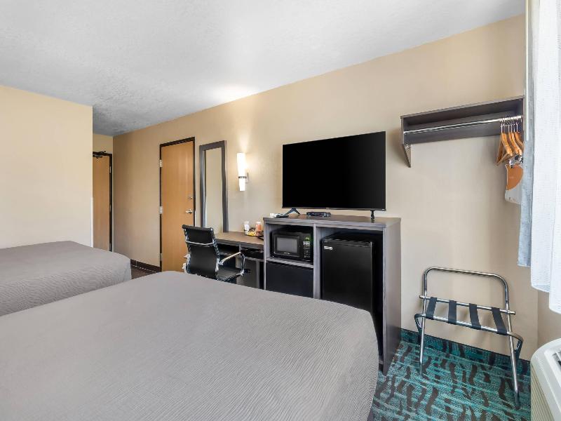Quality Inn Johnstown PA image