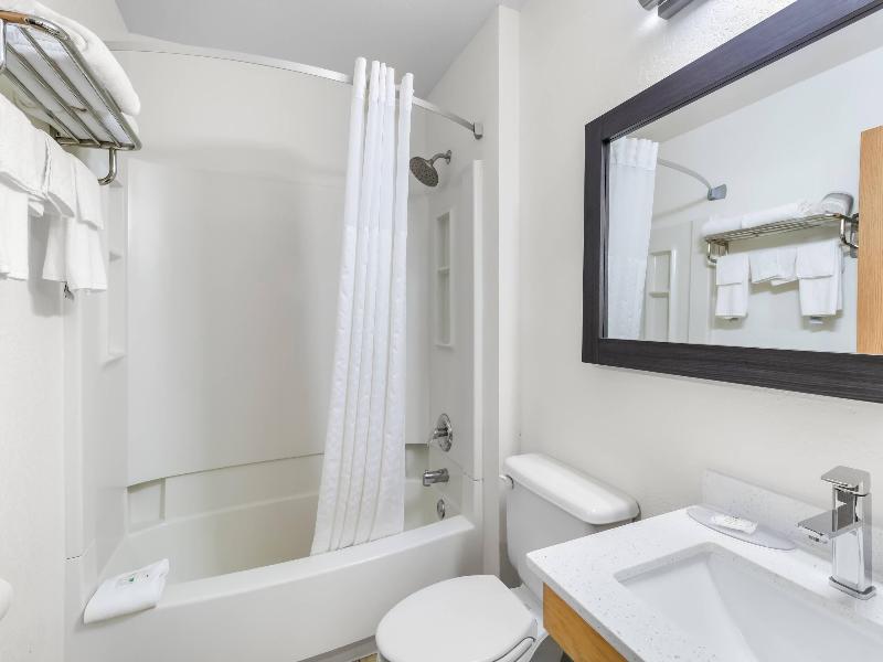 Quality Inn Johnstown PA image