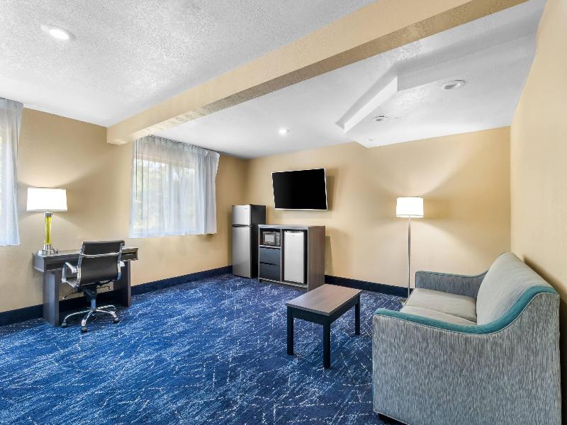 Quality Inn Johnstown PA image