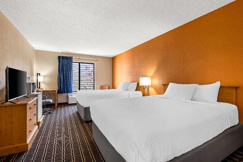 Days Inn by Wyndham Black River Falls image