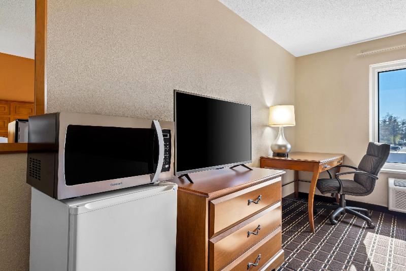 Days Inn by Wyndham Black River Falls image