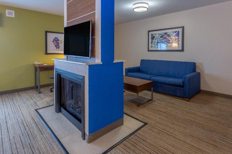 Holiday Inn Express Indianapolis - Southeast