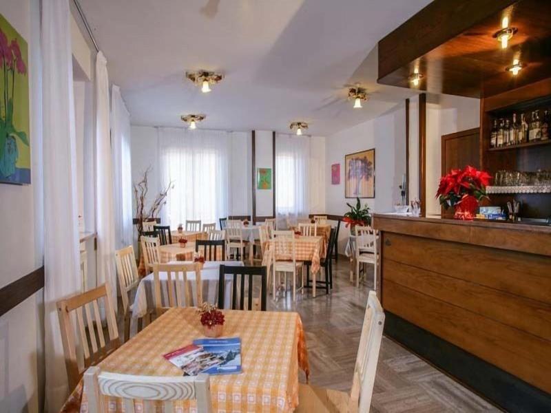 Club Hotel Costaverde image