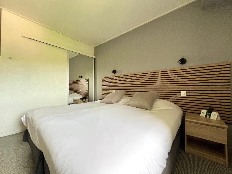 Logis Hotel des Thermes image