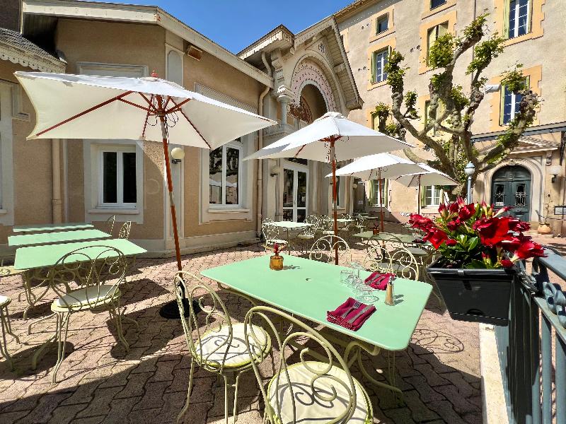 Logis Hotel des Thermes image