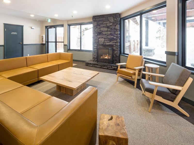 Pine Inn at Panorama Mountain Village image