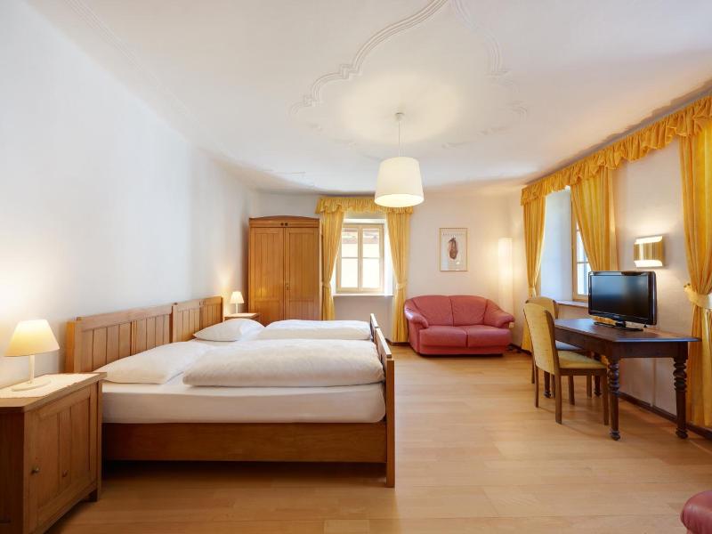 Parkhotel Post image