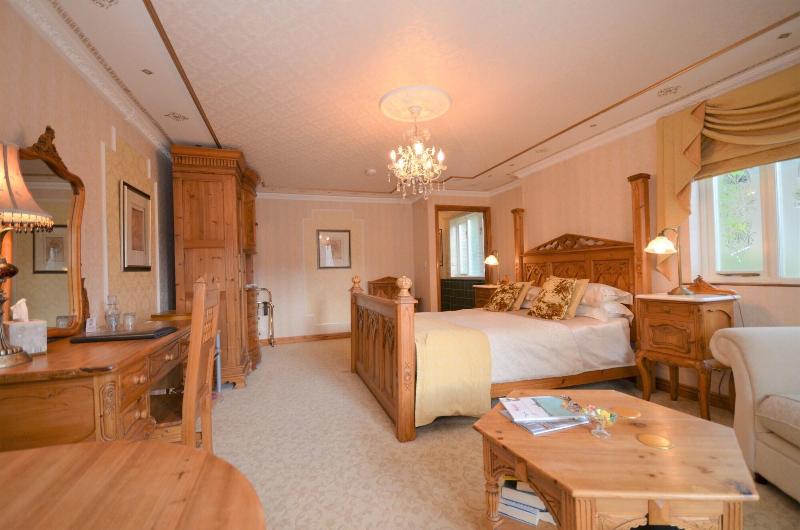 Koala Cottage image