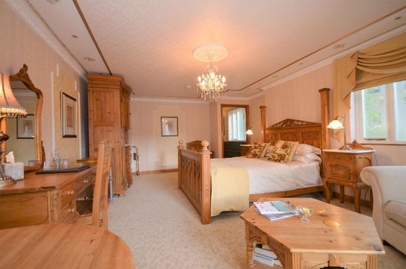 Koala Cottage image