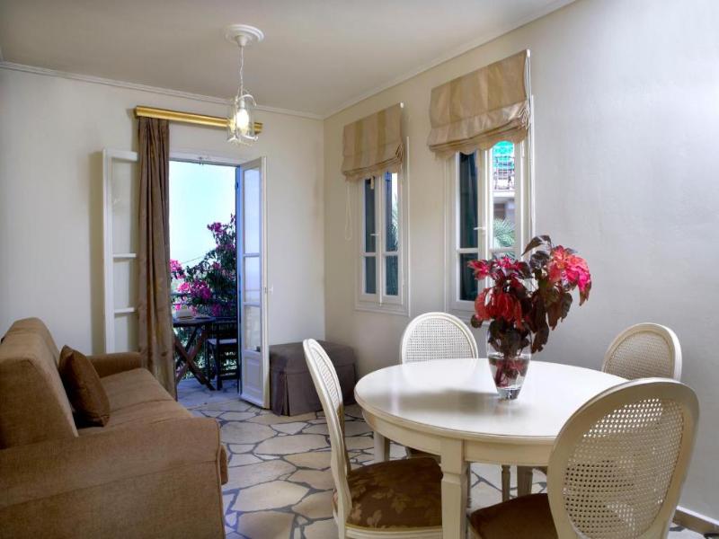 Dafnoudi Hotel Apartments image