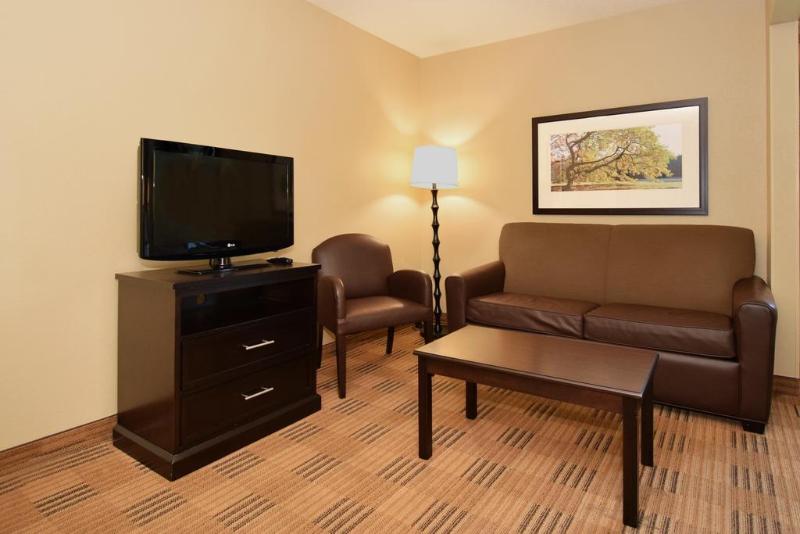 Extended Stay America - Indianapolis - North - Car