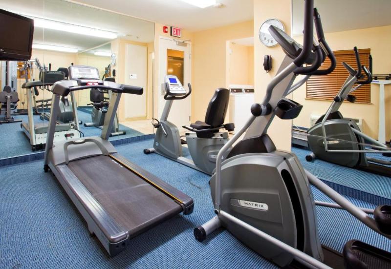 Candlewood Suites Jacksonville image