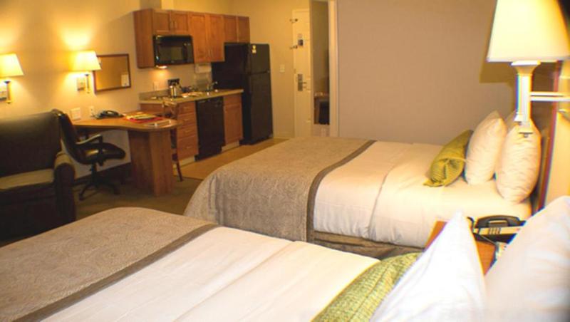 Candlewood Suites Jacksonville image