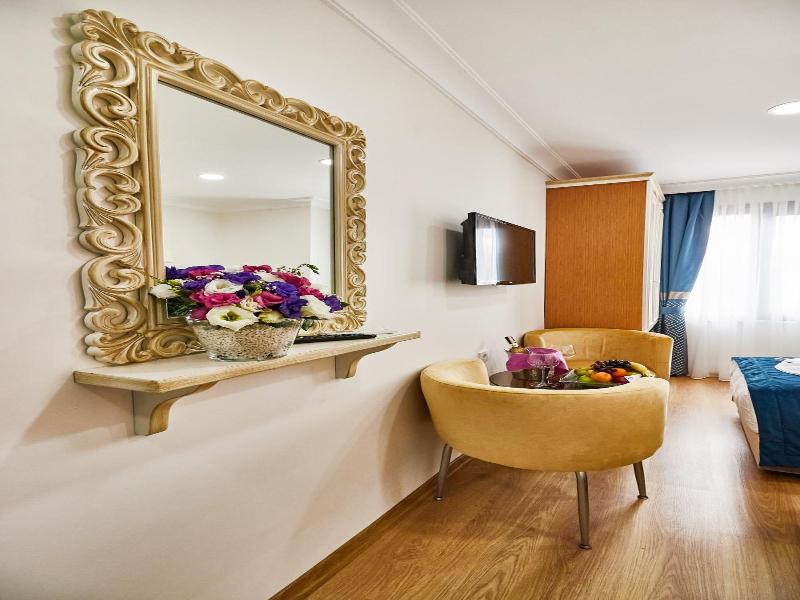 Kumru Hotel image